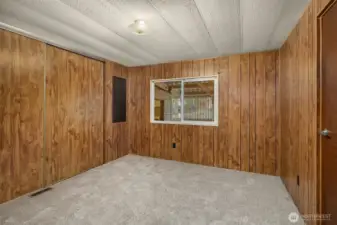 Big 2nd bedroom with  huge closet, guest bath access and new carpet