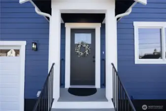 Welcome to 1116 Sumas Ave Unit #1