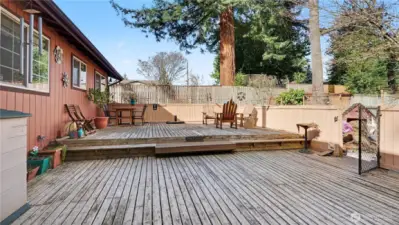 Expansive deck offers the perfect space for relaxing or entertaining.