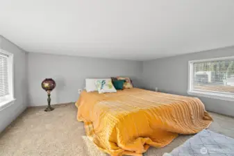Large loft upstairs