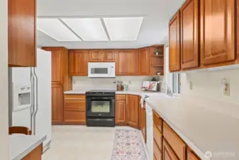 Kitchen with lots of Counter Space