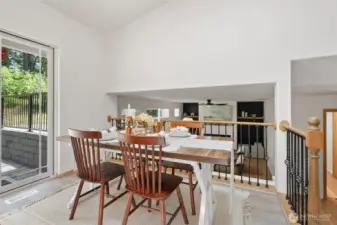 Dining area just off kitchen~
