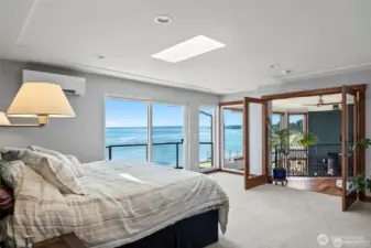 Primary has a Juliet deck