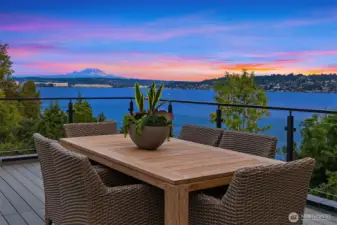 Rooftop dining with unobstructed views of Lake Washington and Mount Rainier - an unforgettable setting for every meal