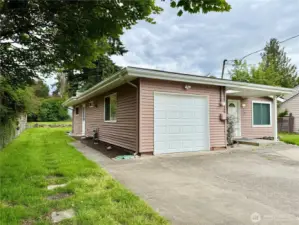 Side yard