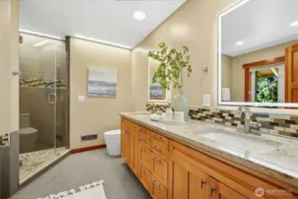 Updated Spa Like Primary Bathroom