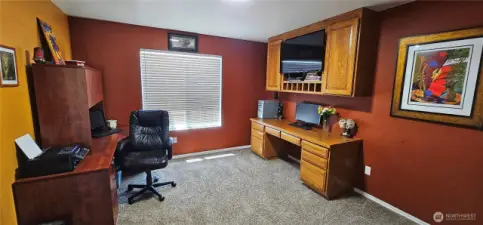 Large office for two!
