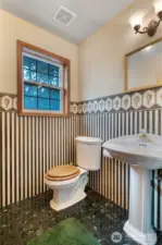 Barn Bathroom