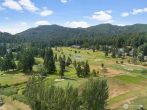 Beautifully maintained golf course.