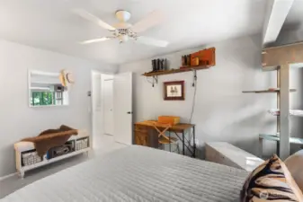 2nd Bedroom