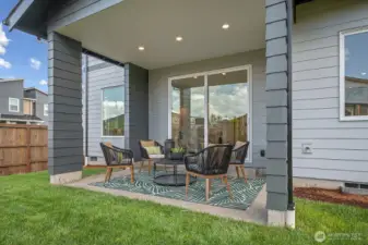Photos of Oregon model home. Not actual home.