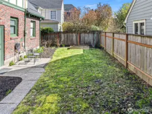 Garden at the back of the home.