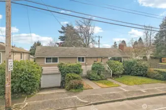 Move-in ready West Seattle home for sale!
