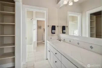 upstairs Jack and Jill bath