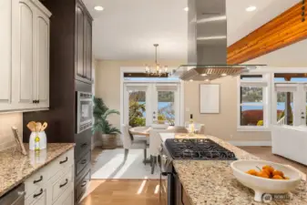 This view highlights the great connection to the dining area and more views towards the water.