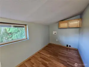 Apartment Laundry Room