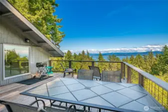 Deck with huge views