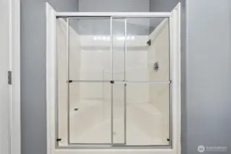 Accessible shower in primary bathroom