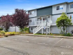 Whether you're a first-time homebuyer ready to make a smart investment or an investor looking for a promising rental opportunity, this home is priced to sell and full of possibility.