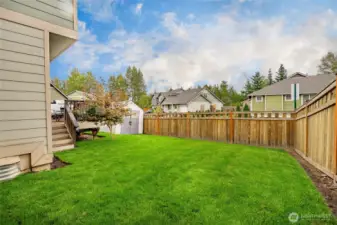 Fresh new sod in your fully fenced backyard!