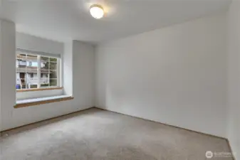 BR 2... ver large with lovely built-in bay window.