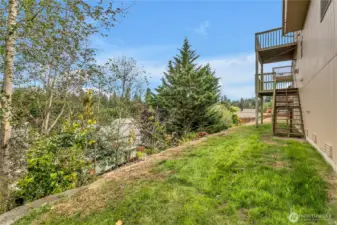 Nice Flat terraced area for corn hole or other games!