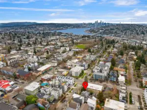 1 Block from Freemont Ave