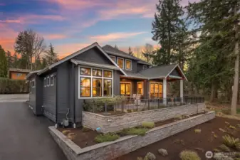 You'll love the minimal maintenance yard so you can spend more time enjoying Bellingham and less time on upkeep.