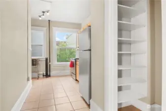 Kitchen w/ ample Pantry space