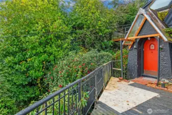 1927 house needs significant updating--or???