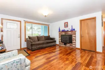 Spacious well appointed Living Room