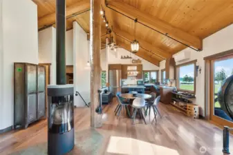 Rais wood stove-Nordic design Viva L120