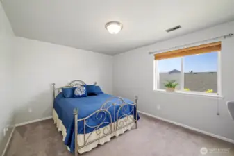 Upstairs bedroom #2