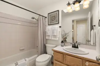 Upper level hall bath.