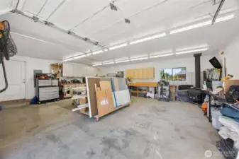 Detached Garage