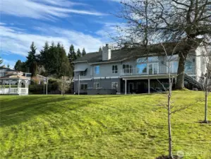 Back of cluhouse and Outdoor patio/BBQ