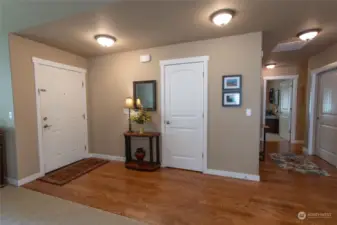 Gleaming hardwood laminate flooring and six-panel doors as you enter this 1806 sq.ft. home.