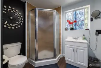 Airbnb bathroom with shower