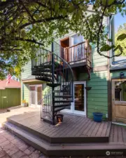 Outside staircase to the upstairs.