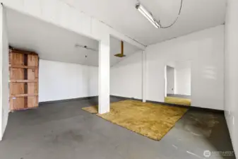 Bonus room in 1772 sf Garage and shop.