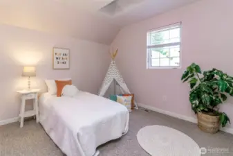Extra bedroom with skylight.