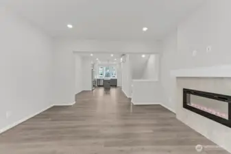 19288 NE 69th Circle Unit 104 ~ Ready Now