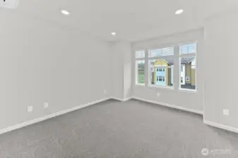 19288 NE 69th Circle Unit 104 ~ Ready Now