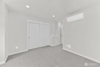 19288 NE 69th Circle Unit 104 ~ Ready Now