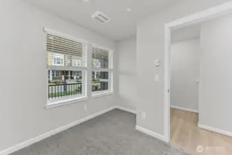 19288 NE 69th Circle Unit 104 ~ Ready Now