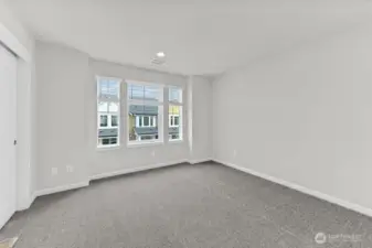 19288 NE 69th Circle Unit 104 ~ Ready Now