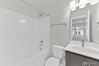 19288 NE 69th Circle Unit 104 ~ Ready Now