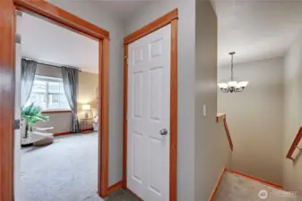 Entry way to 2nd floor bedroom