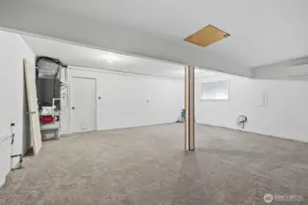 Space ready for movies, games, or creative pursuits.