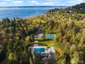 The property comes with Lot A beach rights to the Cove which enjoys pickleball courts, picnic tables, trails, boat ramp, ponds, stream, community house and 700+ feet of private community beach.